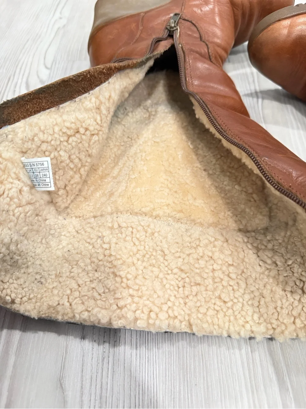 UGG Leather Tall Wedge Women’s Boots. Sherpa lined. Cognac Brown. Size 7. Used